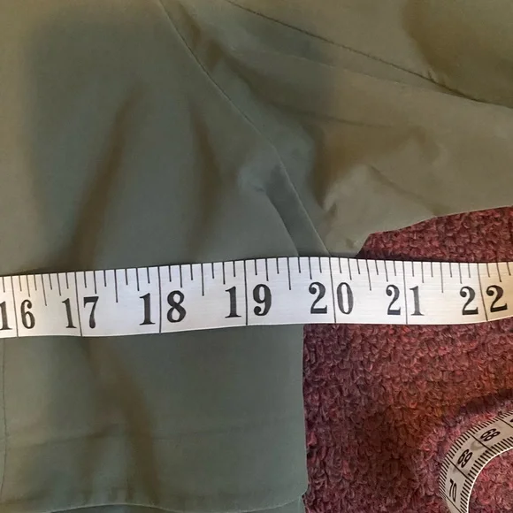lululemon Rebel stretch rain Jacket
